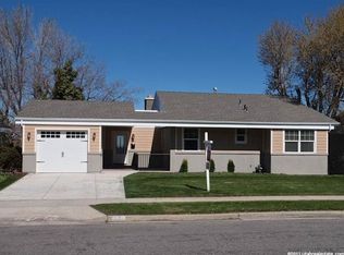 2391 E Catalina Dr, Cottonwood Heights, UT 84121