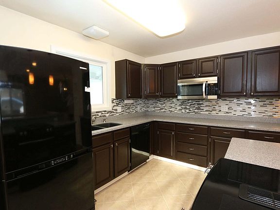 Open kitchen