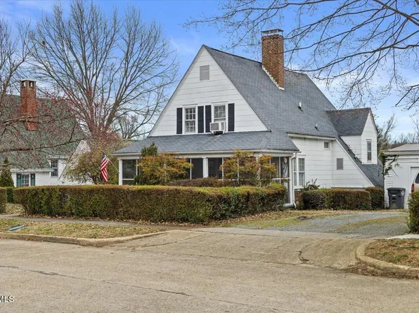 706 Yadkin St, Kingsport, TN 37660