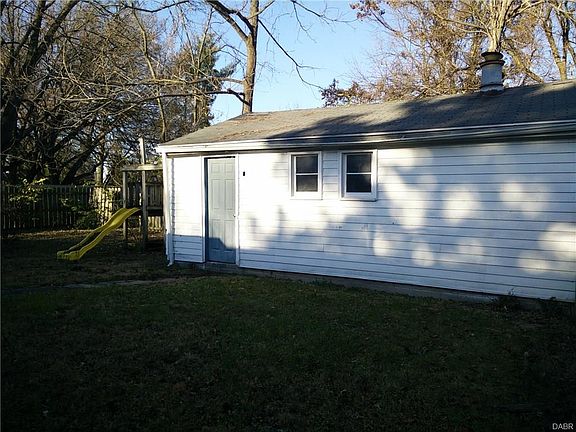 4th image of 151 Hibberd Dr