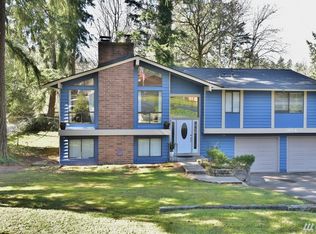 7469 Varsity Ln NE, Bremerton, WA 98311