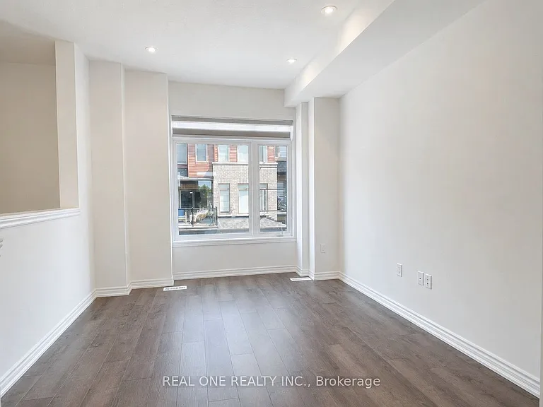 61 Soho St #31 — Photo 3