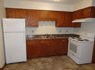 10331 Linnet Cir NW APT 204, Minneapolis, MN 55433