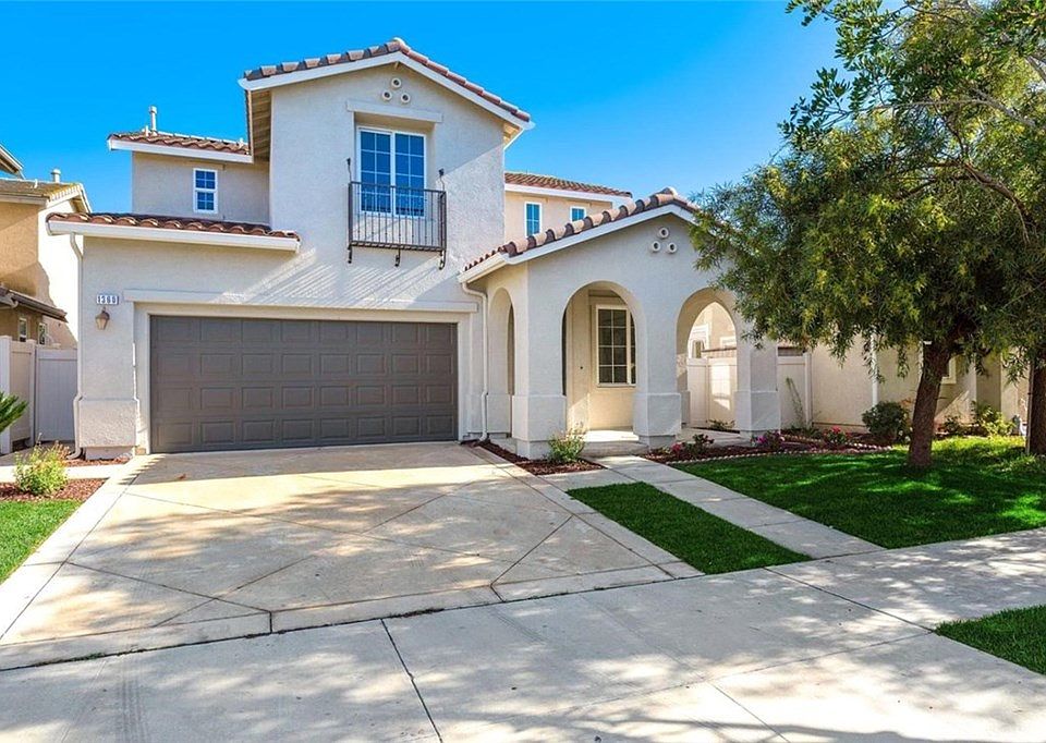 1st image of 1360 Hacienda Dr