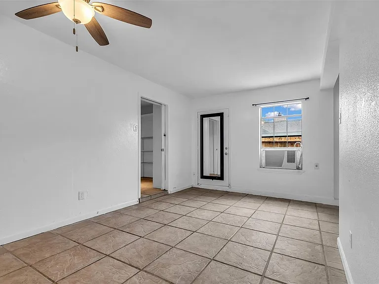 15830 Pipers View Dr — Photo 15