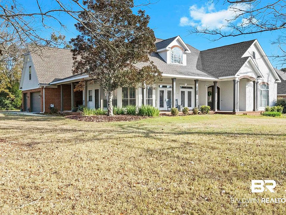 1st image of 201 Royal Ln