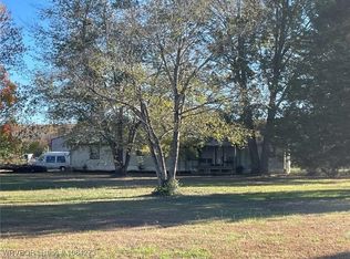 5117 Country Aire Loop, Hackett, AR 72937