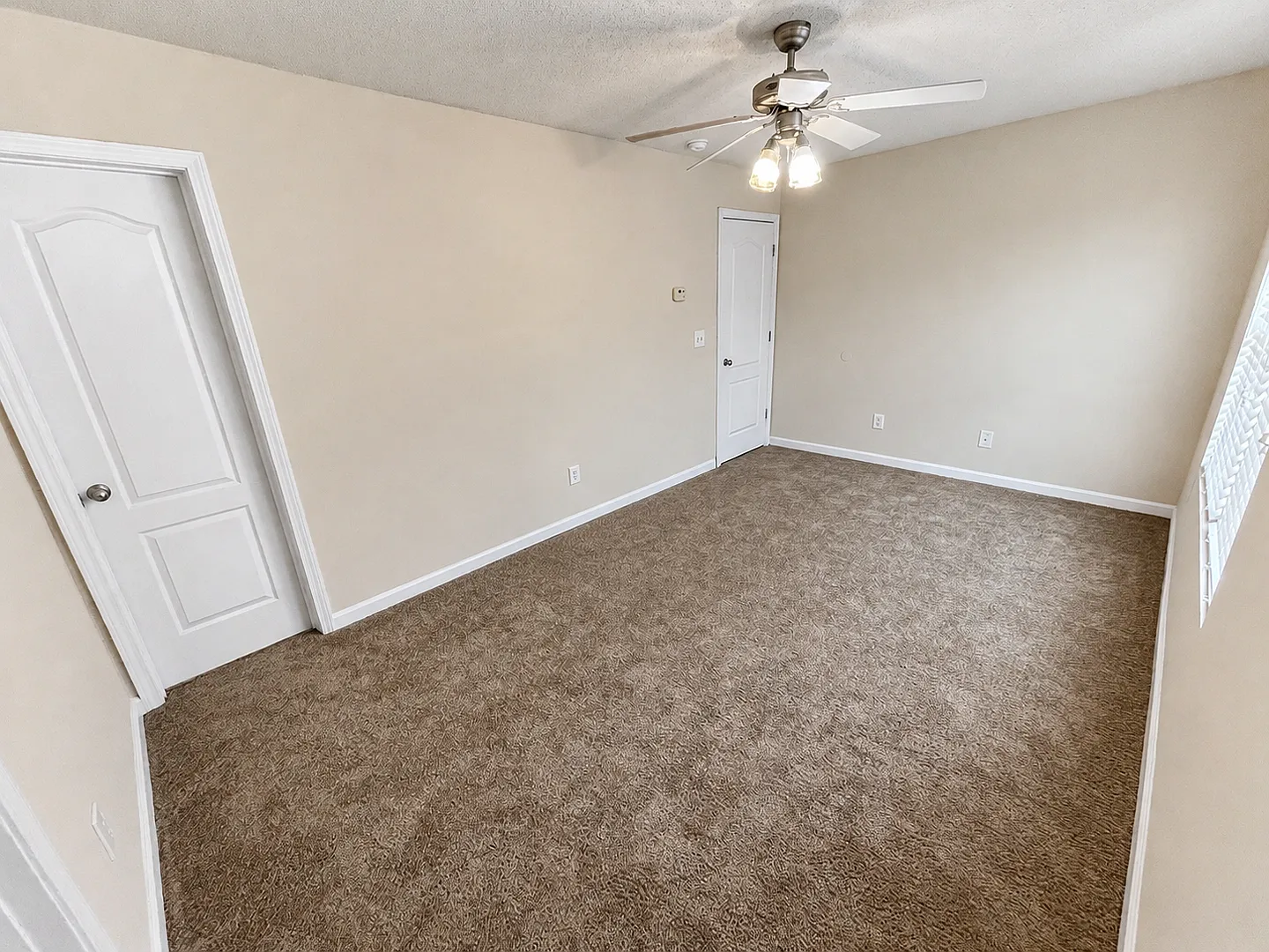 Bridgewater Home! Pre-Leasing For August 1 2027! — Photo 4