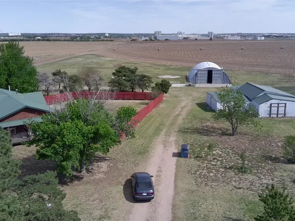 11154 Outlaw Rd, Dodge City, KS 67801