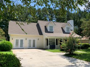 21 Sterling Creek Dr, Richmond Hill, GA 31324