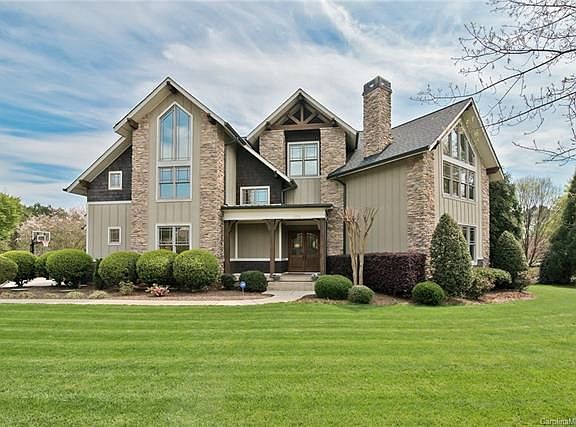 2nd image of 108 Deacons Pond Ct #802