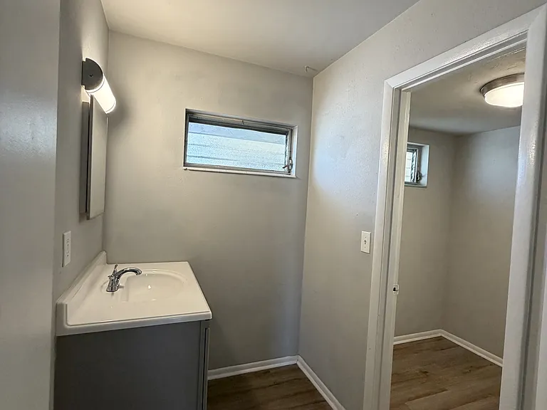 1920 W Lakeview Blvd #4 — Photo 9