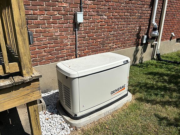 5th image of 4100 Manner Gate Dr