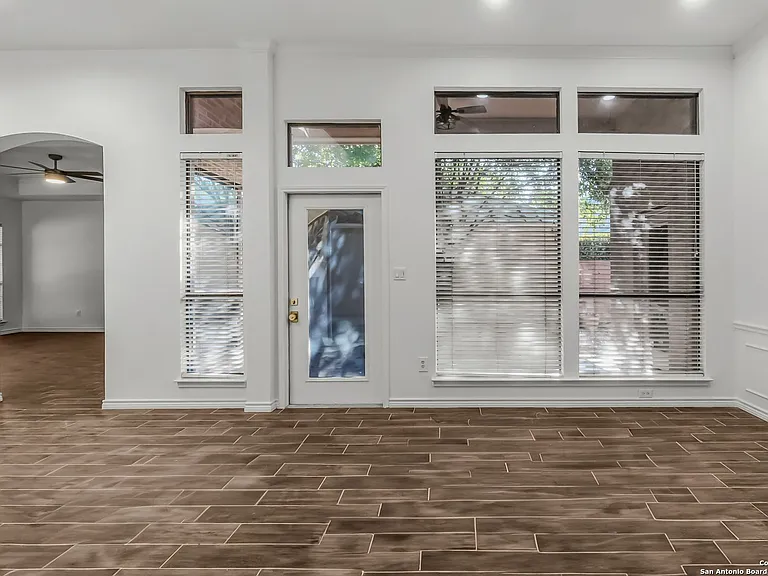 111 Westwood Way — Photo 12