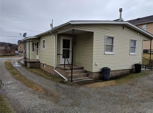 430 Locust St, Stockdale, PA