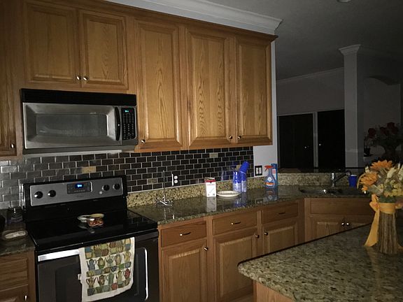 2nd image of 3529 Somerset Cir
