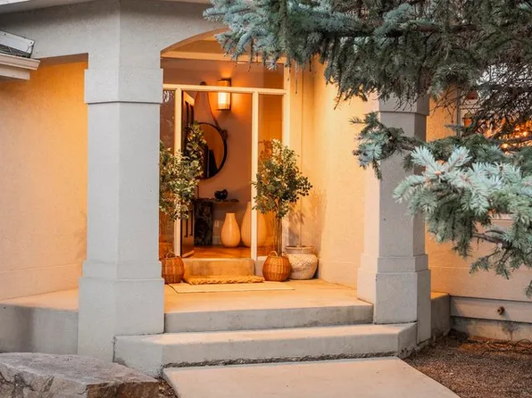 4254 S Hampton Cir, Boulder, CO 80301