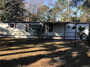 3576 N Holiday Dr, Crystal River, FL 34428