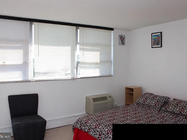 1030 E Lancaster Ave #1021 — Photo 25