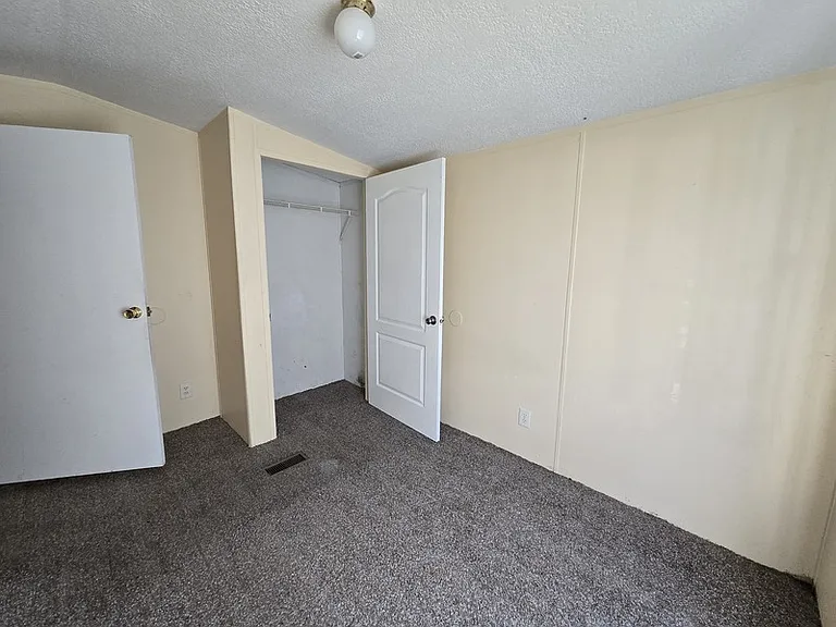 2412 Cattail Cir #45 — Photo 34
