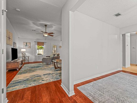 5th image of 1007 Softshoe Pl