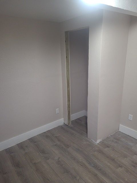 1st image of 816 N Waldron St