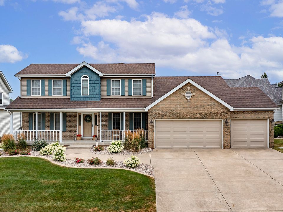 1st image of 673 Davis Cir