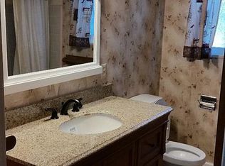 1803 3rd St, Sanger, CA 93657