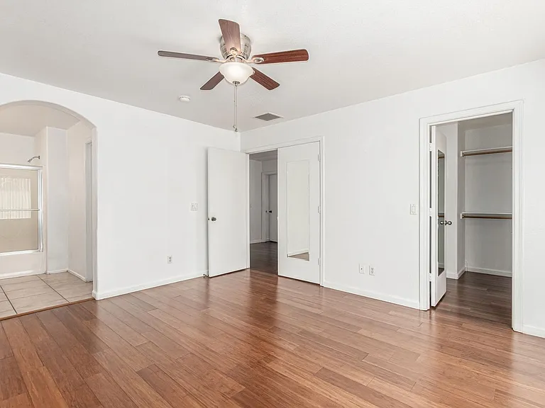 12823 W Ash St — Photo 18