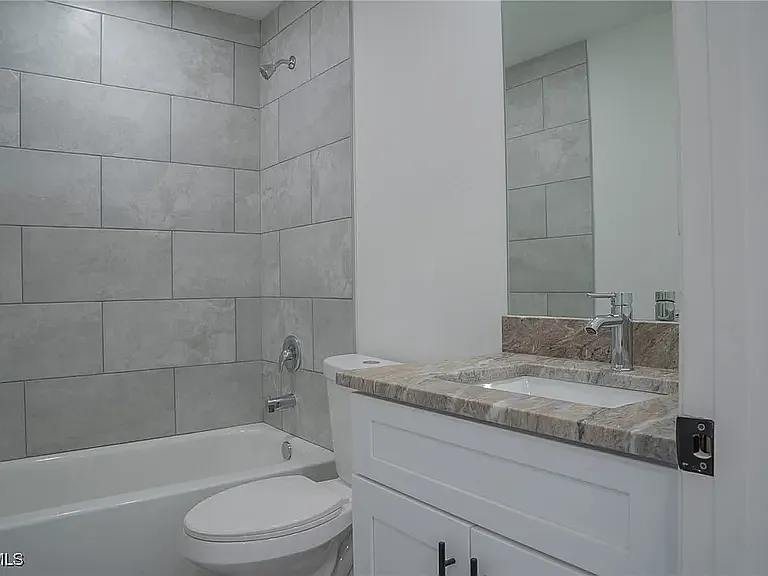 331 Detroit Ave — Photo 11