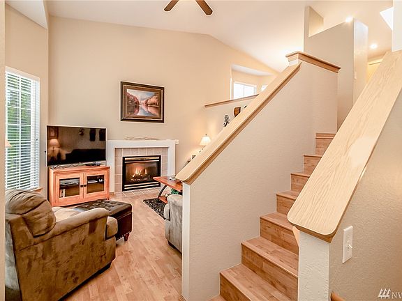 3rd image of 8509 12th Pl NE