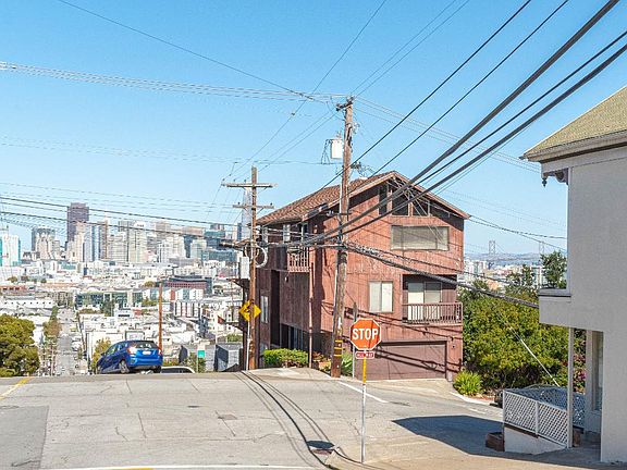 2nd image of 801 De Haro St