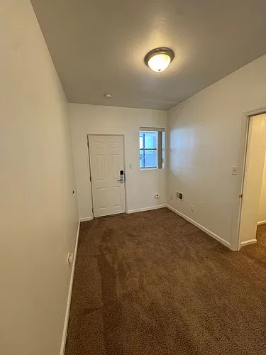 Floor plan 204