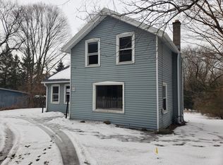 W220N8778 Town Line Rd, Menomonee Falls, WI 53051