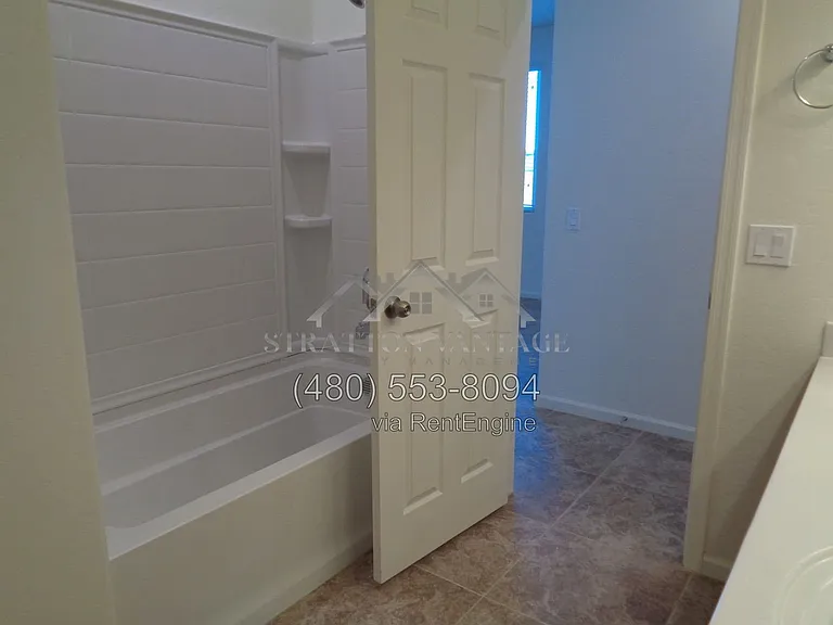13004 W Fleetwood Ln — Photo 27