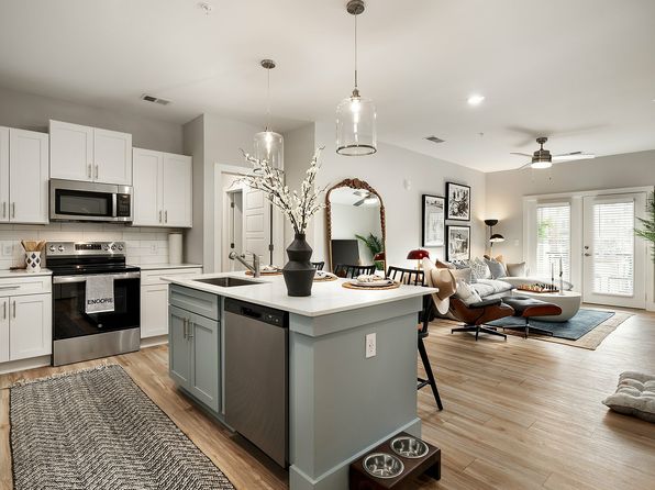 111 Teal Cir #3-210