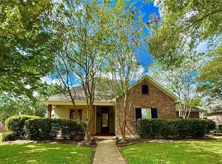 358 W Shore Dr, Alexandria, LA 71303