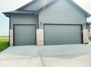 5496 N Toben Dr, Wichita, KS 67226