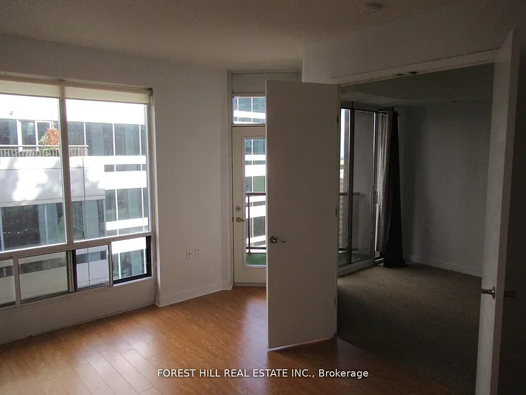 85 Bloor St E #1808 — Photo 11