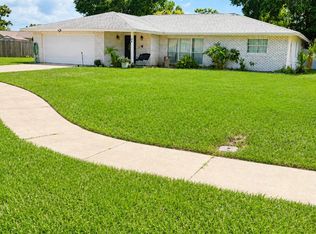 94 Glass Ct, Port Orange, FL 32129