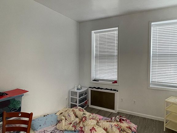4th image of 1321 65th St #2