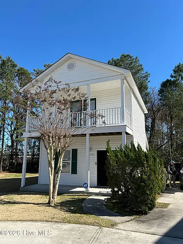 3234 Belmont Cir Photo 1