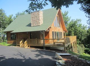 1122 Grandview Dr, Boone, NC 28607