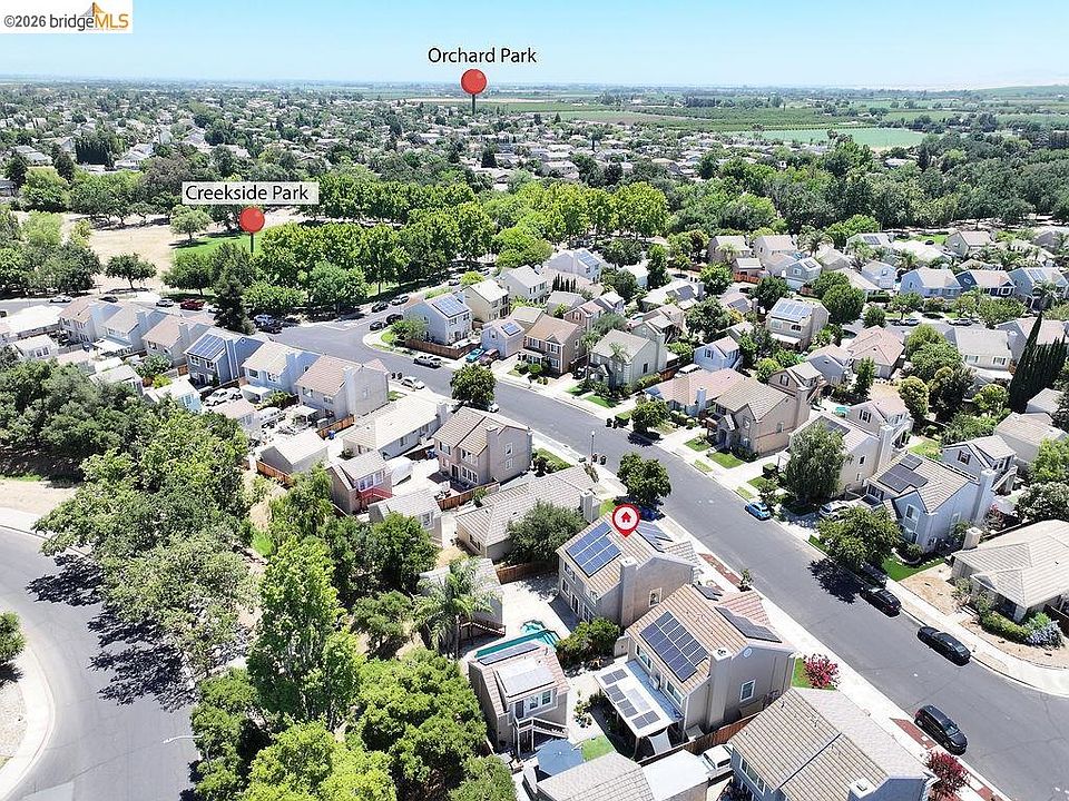1st image of 1091 Claremont Dr