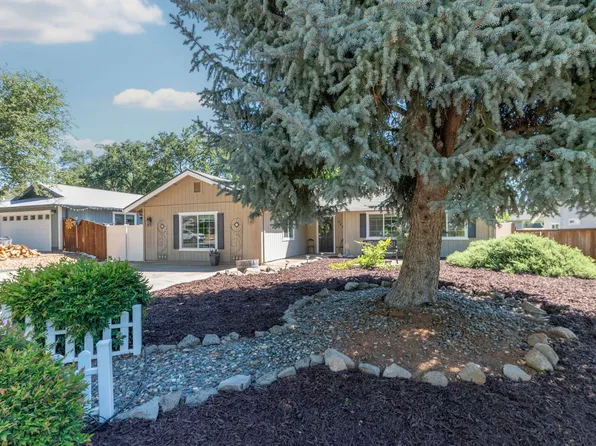 646 Rocky Hill Rd, Murphys, CA 95247