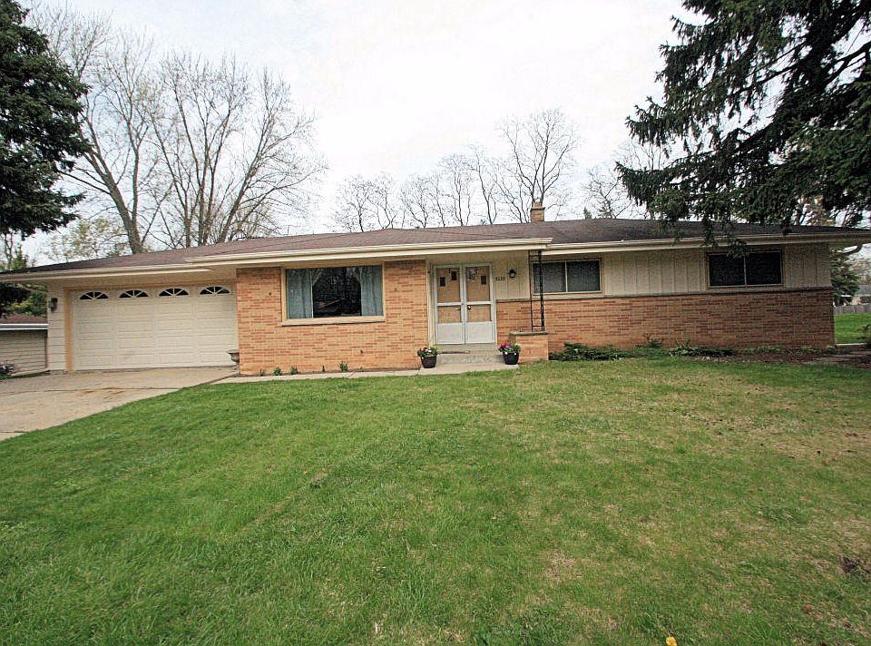 1st image of 8680 N 64th St