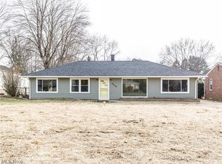 2038 Bigelow St, Akron, OH 44314