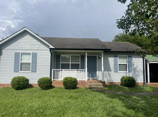 1092 Moss Trl, La Vergne, TN 37086