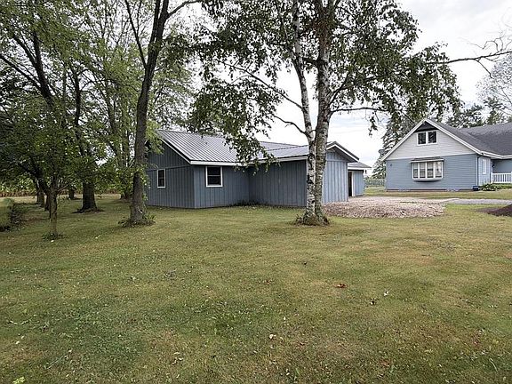 4th image of 16006 State Highway 42