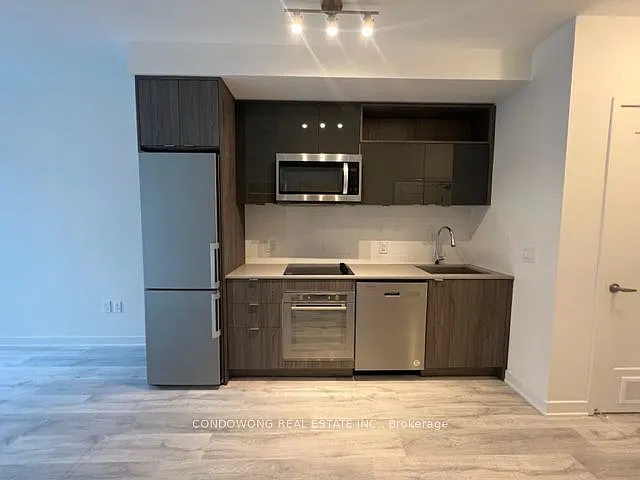 2 bed, $2,450 — Photo 3
